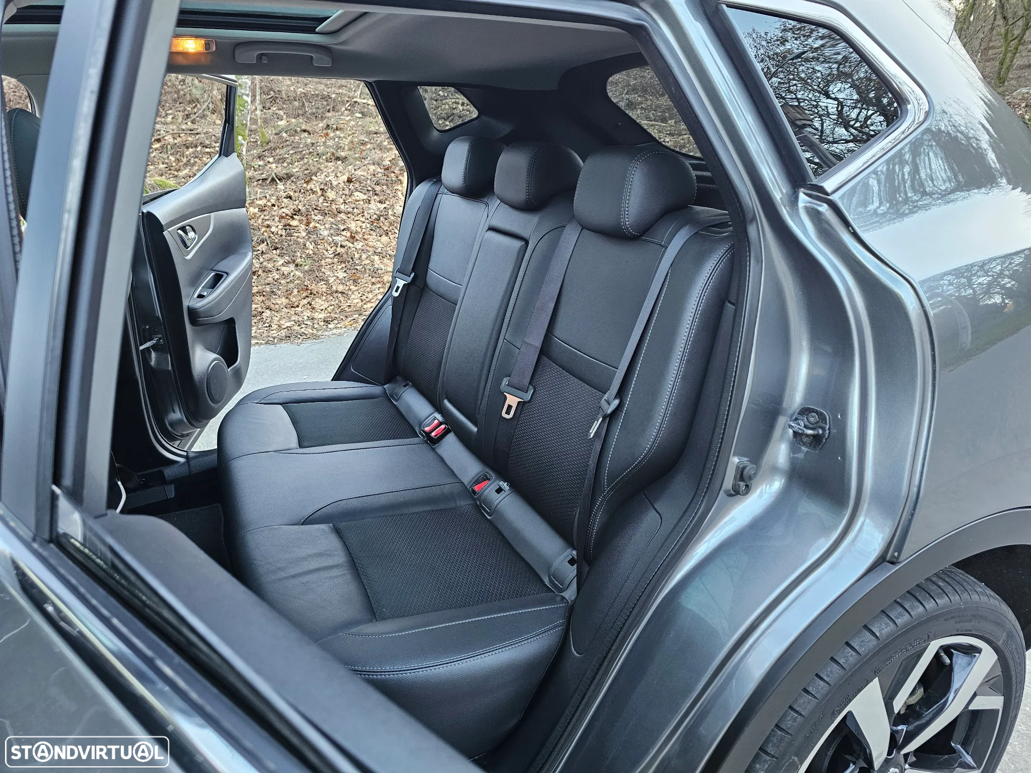 Nissan Qashqai 1.5 dCi Tekna - 13