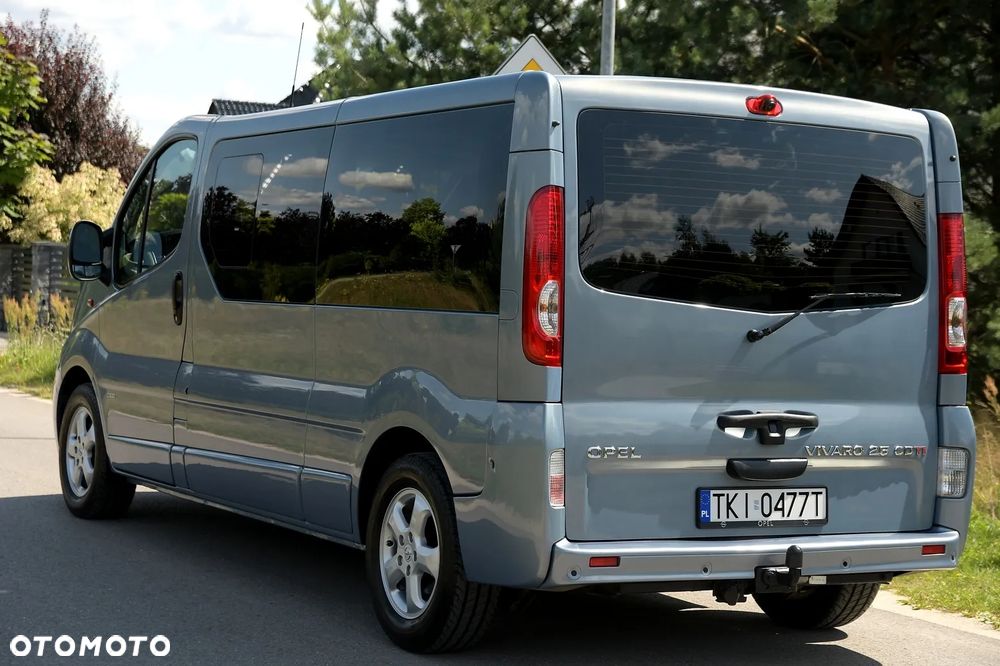 Opel Vivaro - 4