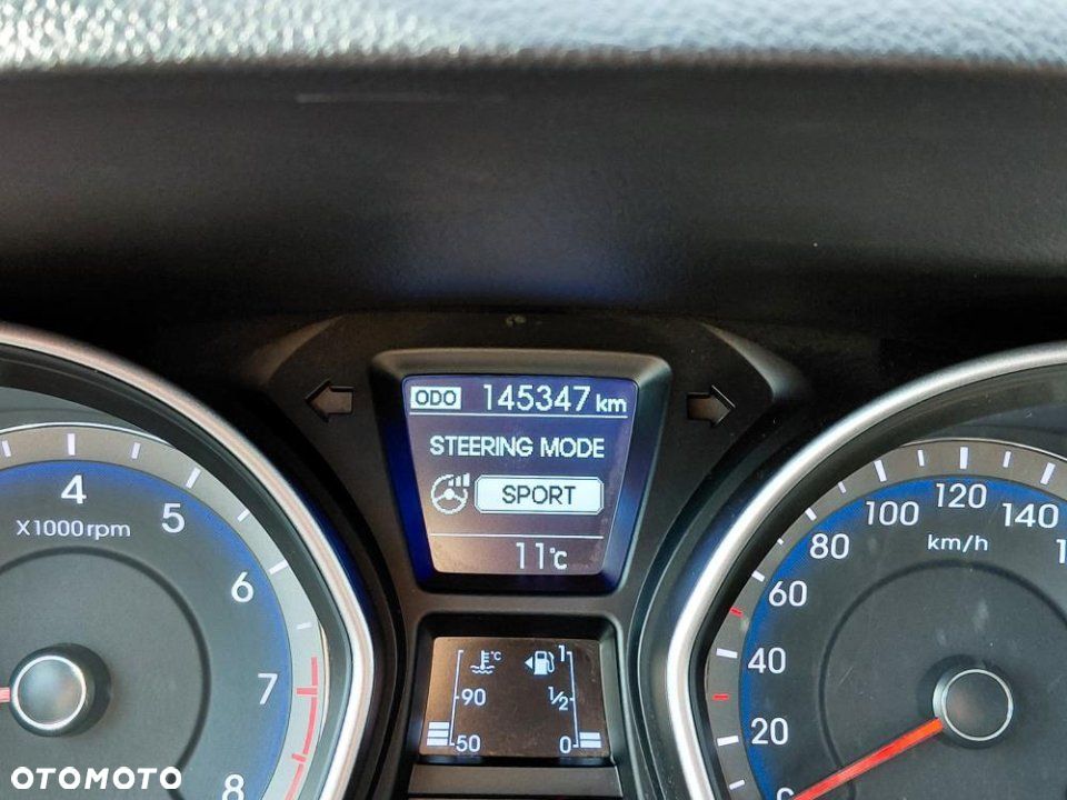 Hyundai i30 - 25