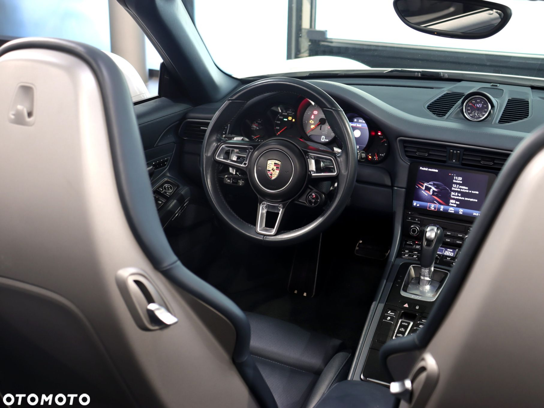 Porsche 911 - 22
