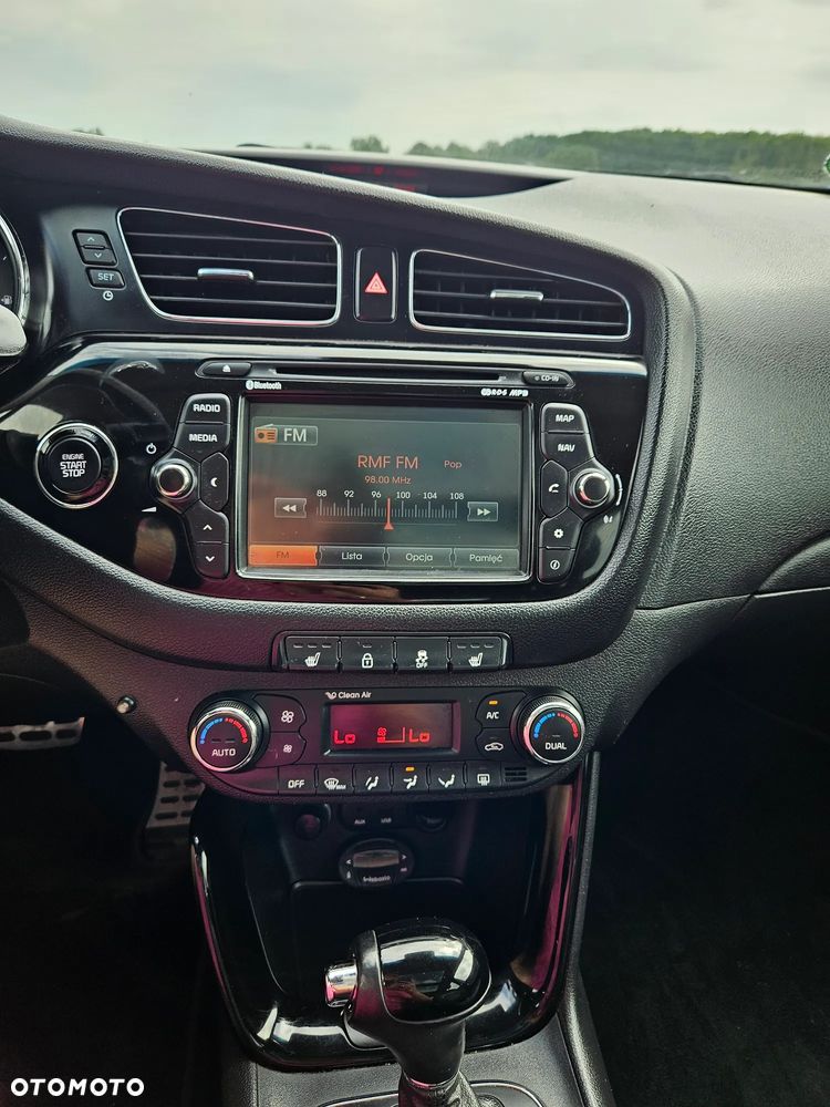 Kia Ceed 1.6 GDI DCT Platinum Edition - 18