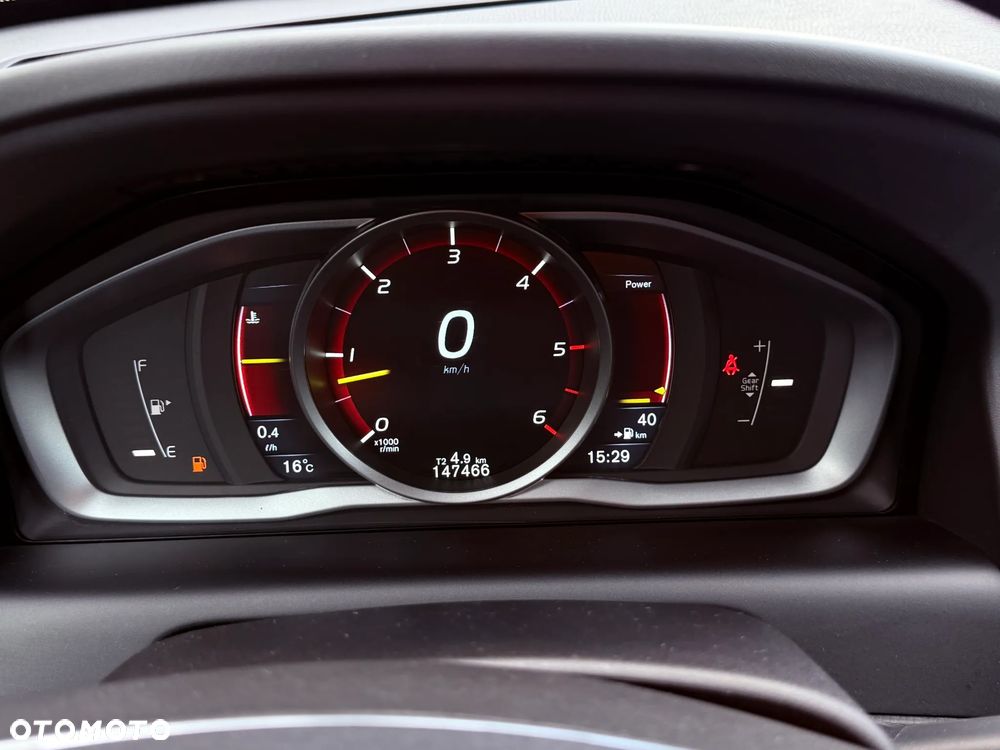 Volvo XC 60 D3 Momentum - 31