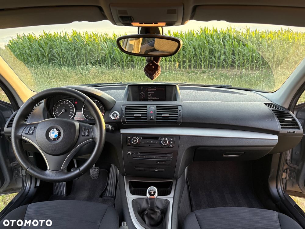 BMW Seria 1 116d - 9