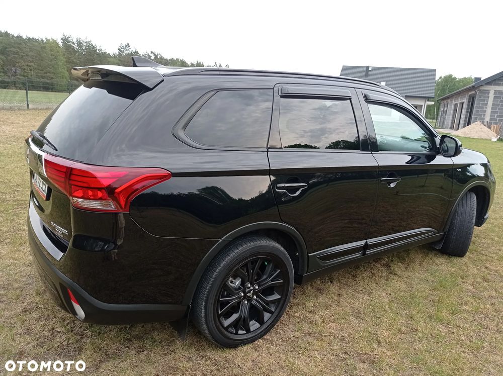 Mitsubishi Outlander - 5