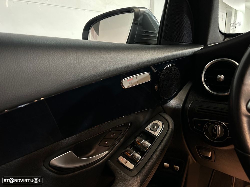 Mercedes-Benz GLC 300 e Coupé 4Matic - 43