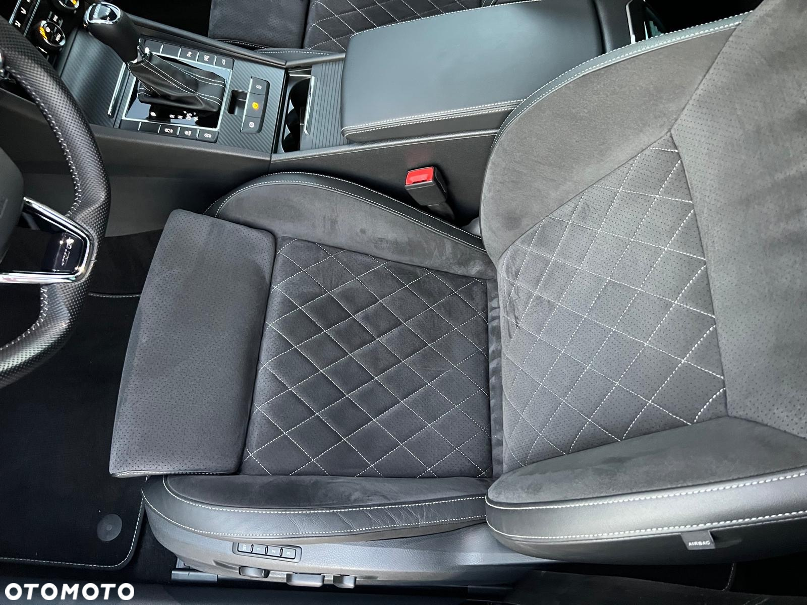 Skoda Superb 2.0 TDI 4x4 DSG Sportline - 13
