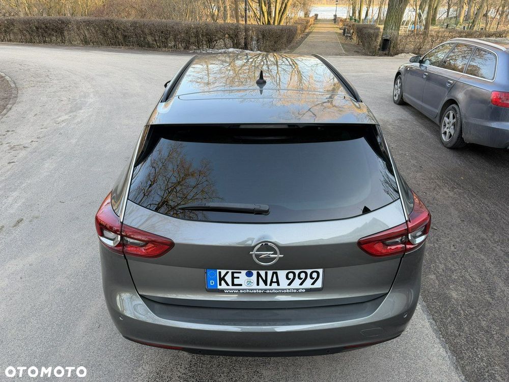 Opel Insignia - 10