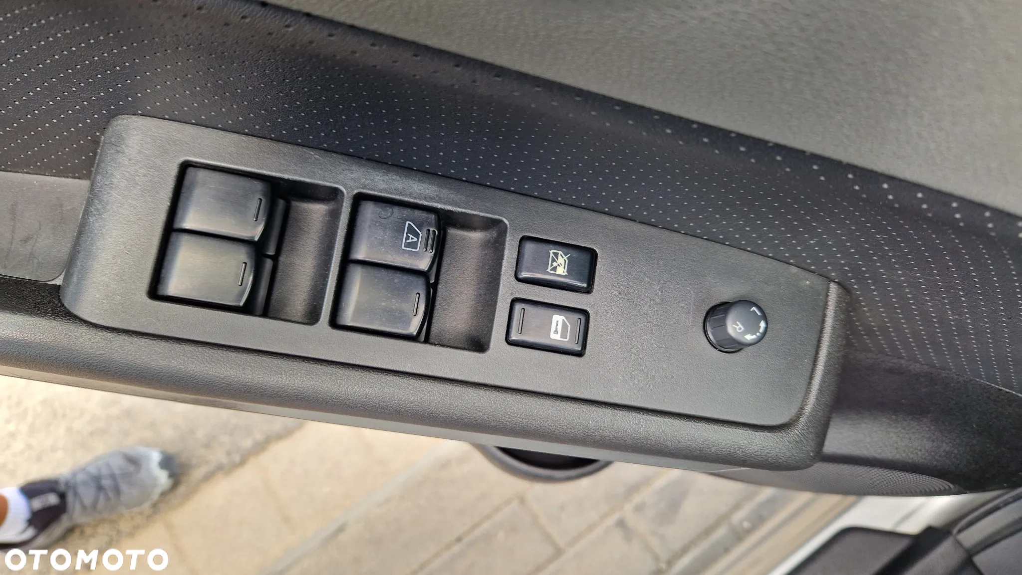 Nissan X-Trail 2.0 dCi 4x4 DPF SE - 11