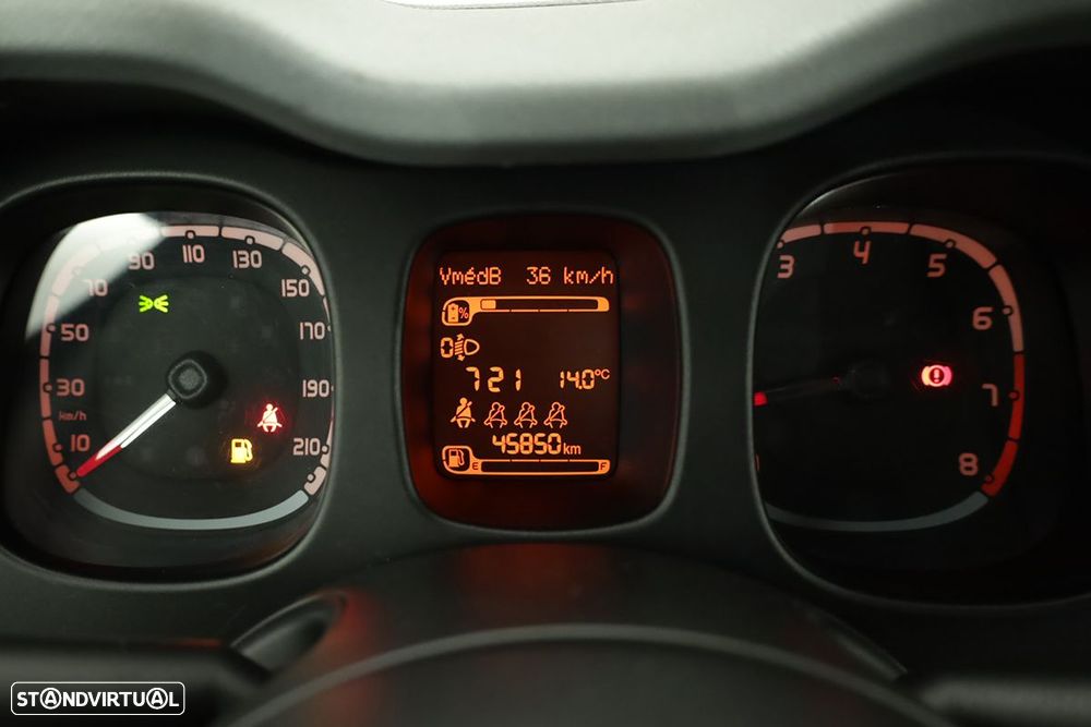 Fiat Panda 1.0 Hybrid City Cross - 13