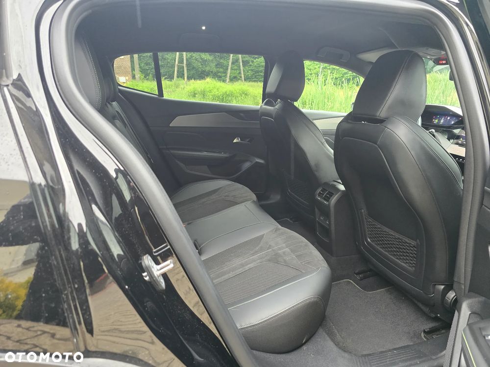 Peugeot 408 1.2 PureTech GT S&S EAT8 - 9