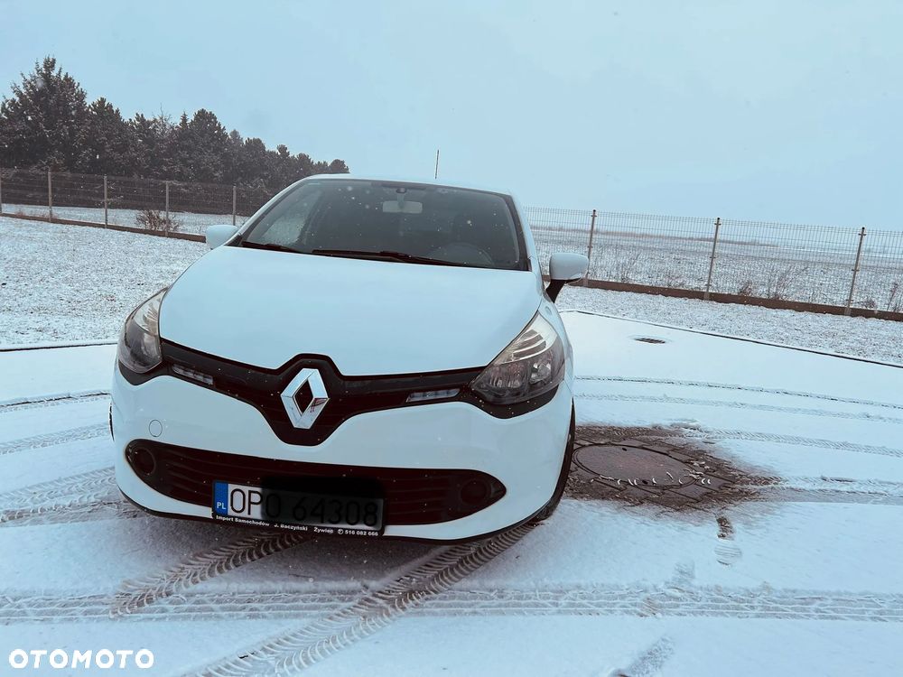 Renault Clio 1.2 16V 75 Life - 5