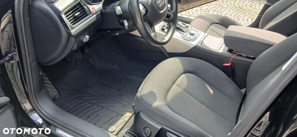 Audi A6 Avant 2.0 TDI Ultra DPF S tronic - 10