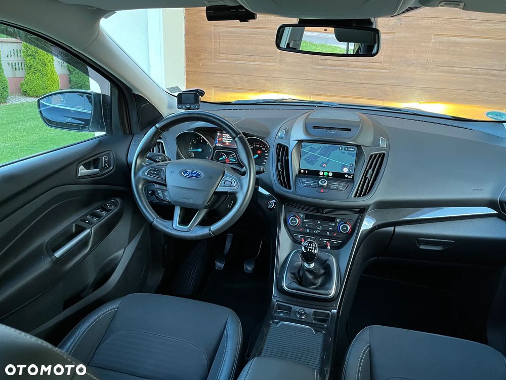 Ford Kuga 2.0 TDCi 4x4 Titanium - 6