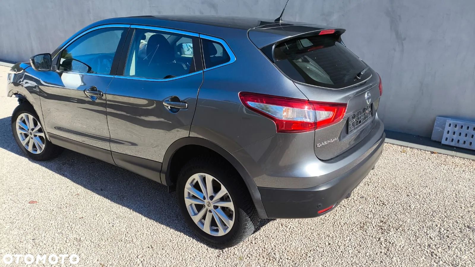 Nissan Qashqai - 1