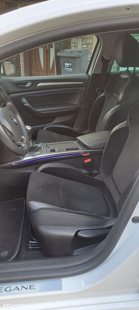 Renault Megane 1.2 16V TCE Energy Dynamique - 9