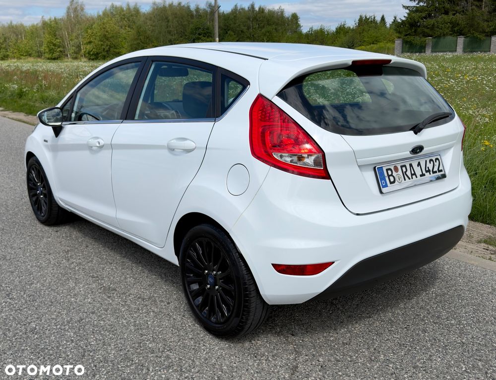 Ford Fiesta 1.5 TDCi Celebration - 3