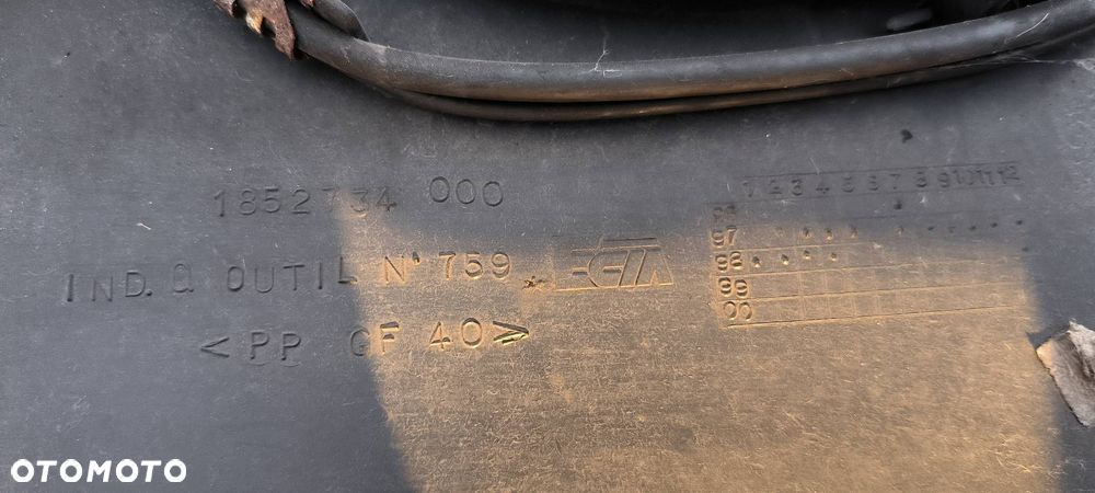 PAS PRZEDNI VOLKSWAGEN PASSAT B5 - 6