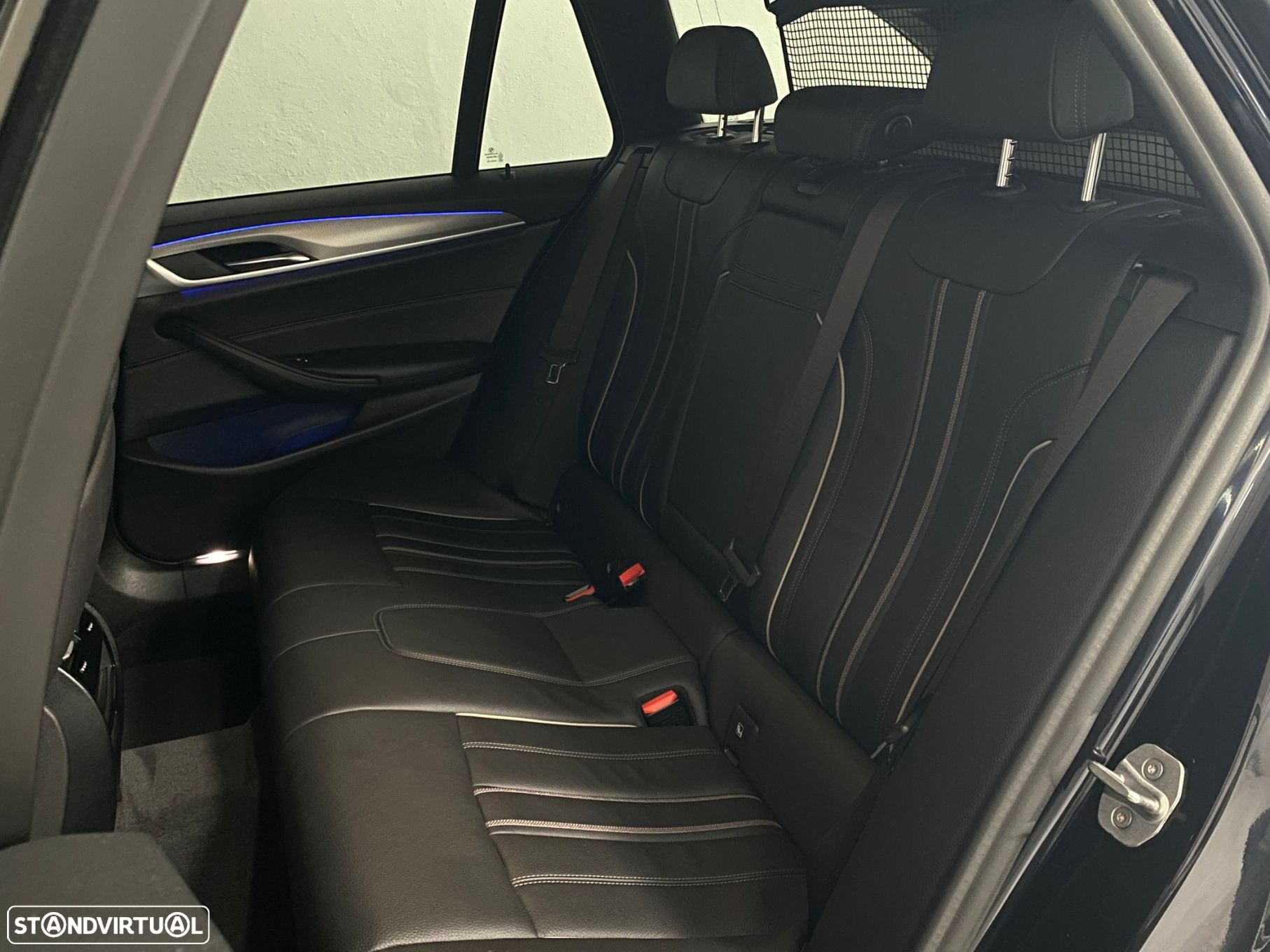 BMW 520 d Pack Desportivo M Auto - 12
