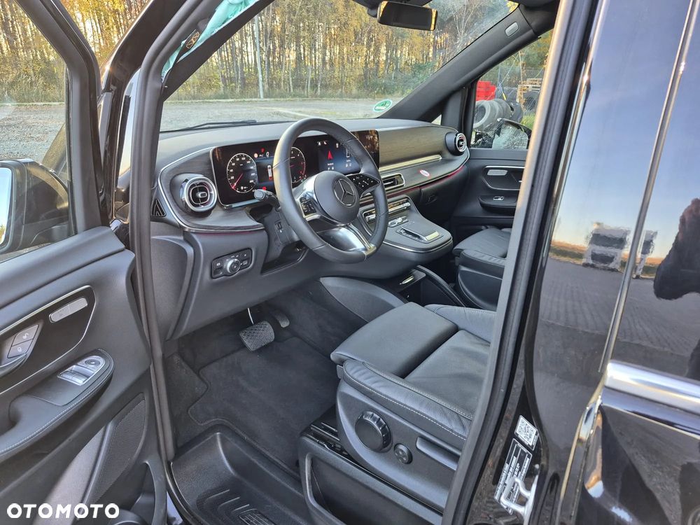 Mercedes-Benz Klasa V 300 d lang 4Matic 9G-TRONIC Avantgarde - 16