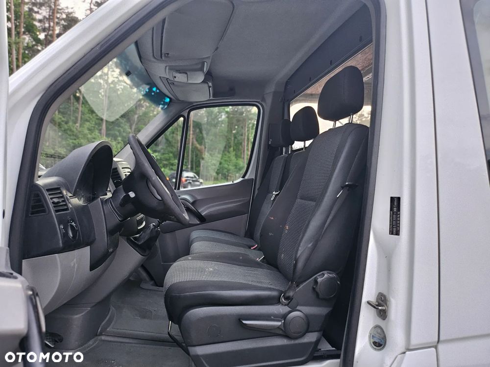 Mercedes-Benz Sprinter - 27