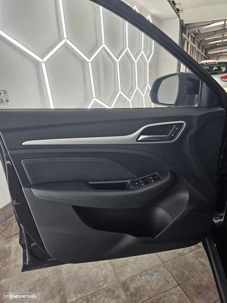 MG ZS 1.0 T-GDI Luxury Aut. - 32
