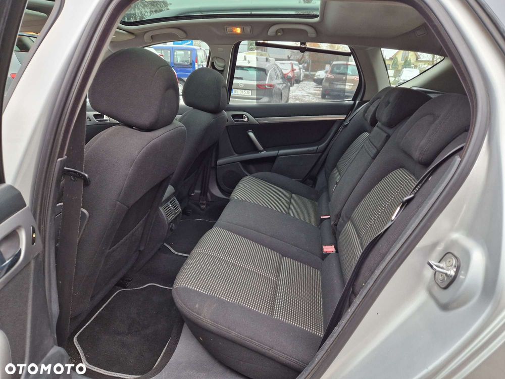 Peugeot 407 HDi 135 Premium - 6