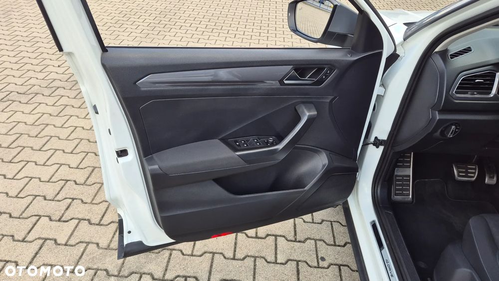 Volkswagen T-Roc 2.0 TDI SCR DSG IQ.DRIVE - 18