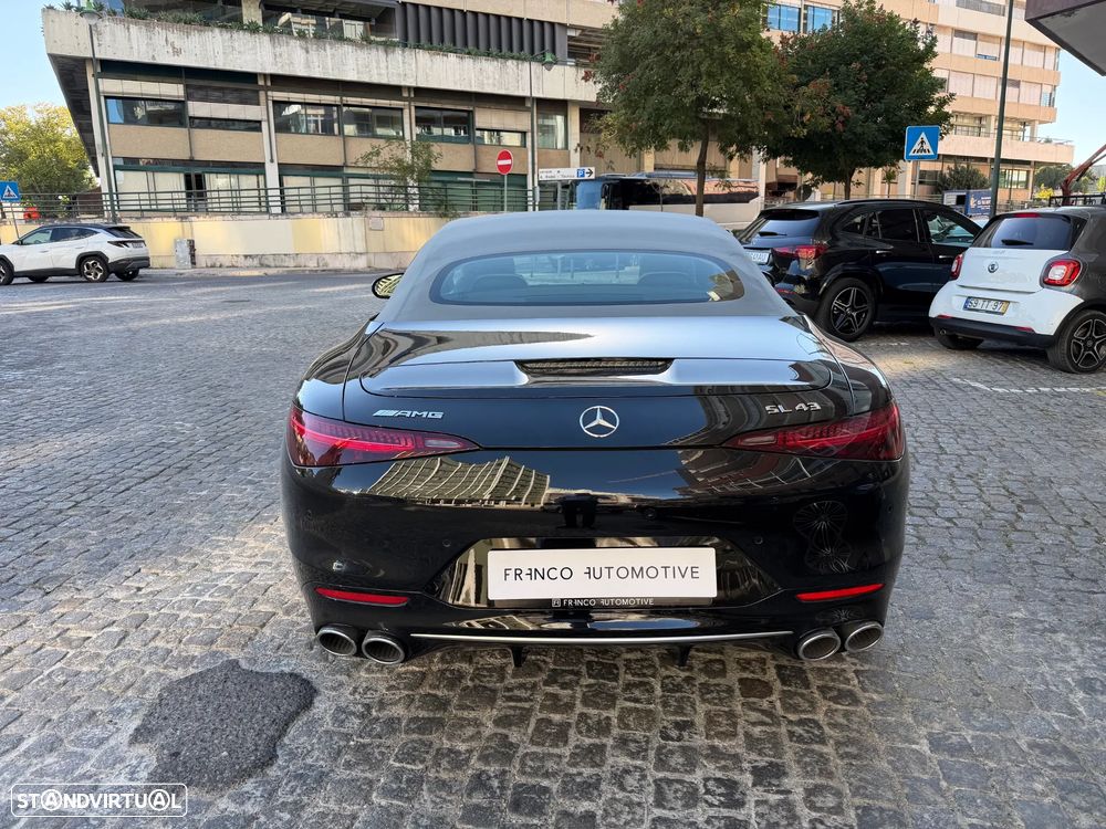 Mercedes-Benz SL 43 AMG Standard - 4
