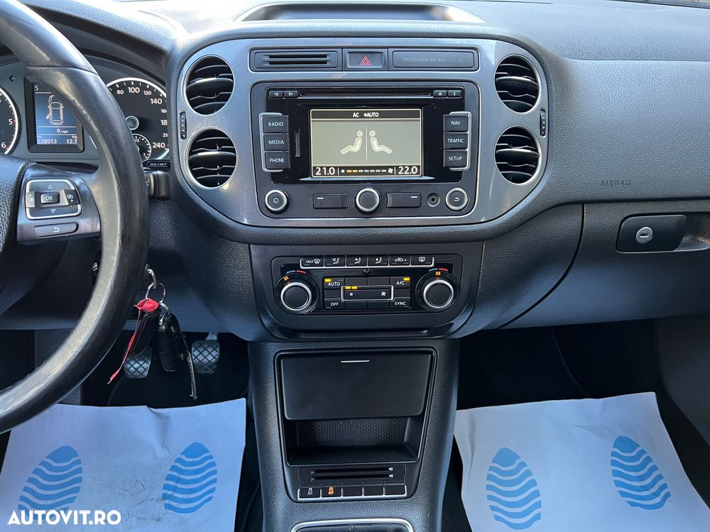 Volkswagen Tiguan 2.0 TDI DPF BlueMotion Technology Trend & Fun - 14