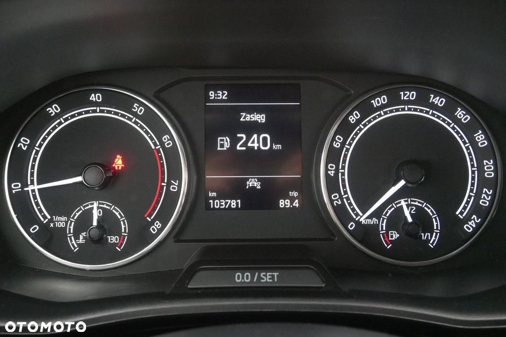 Skoda Fabia 1.0 TSI Ambition - 9