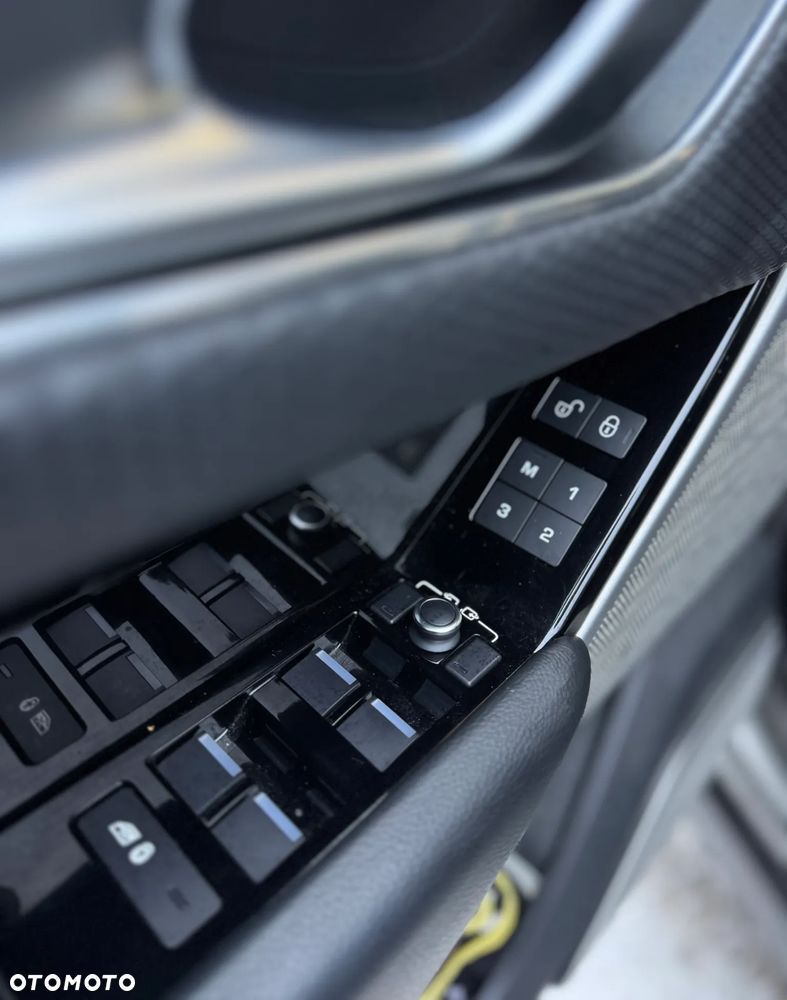 Land Rover Range Rover Velar 2.0 Si4 GPF R-Dynamic SE - 15