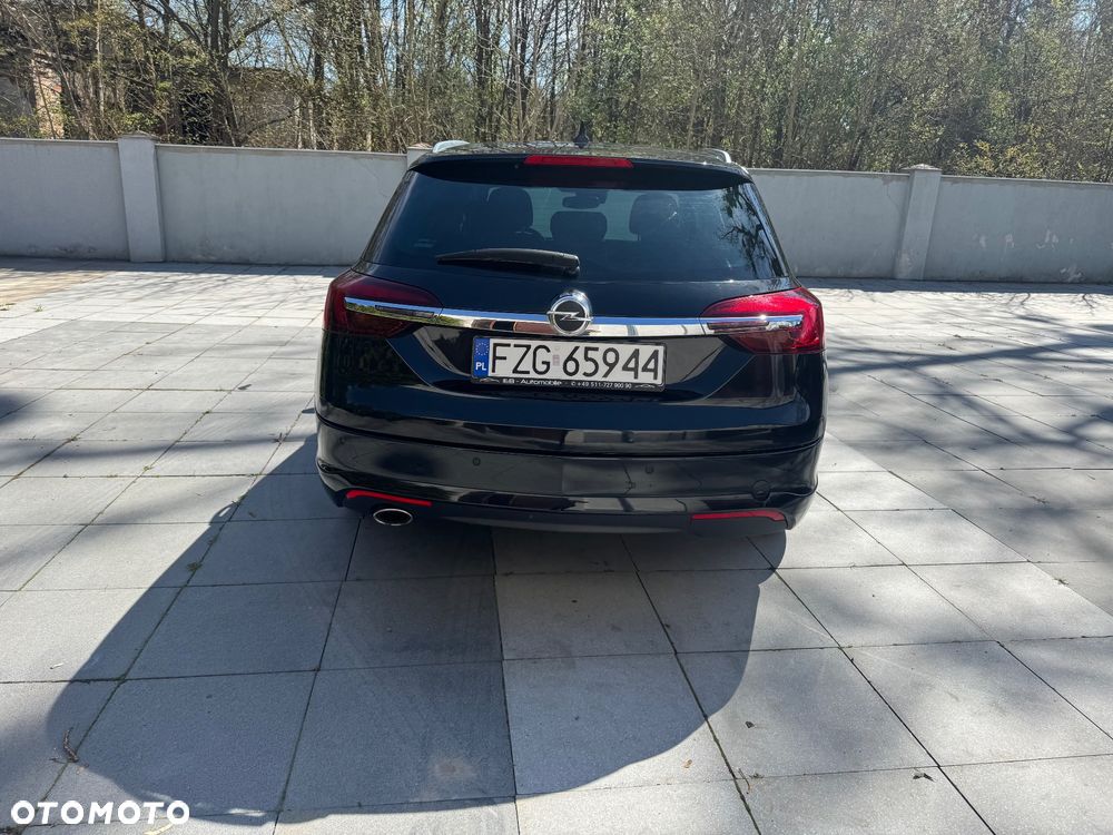 Opel Insignia - 1