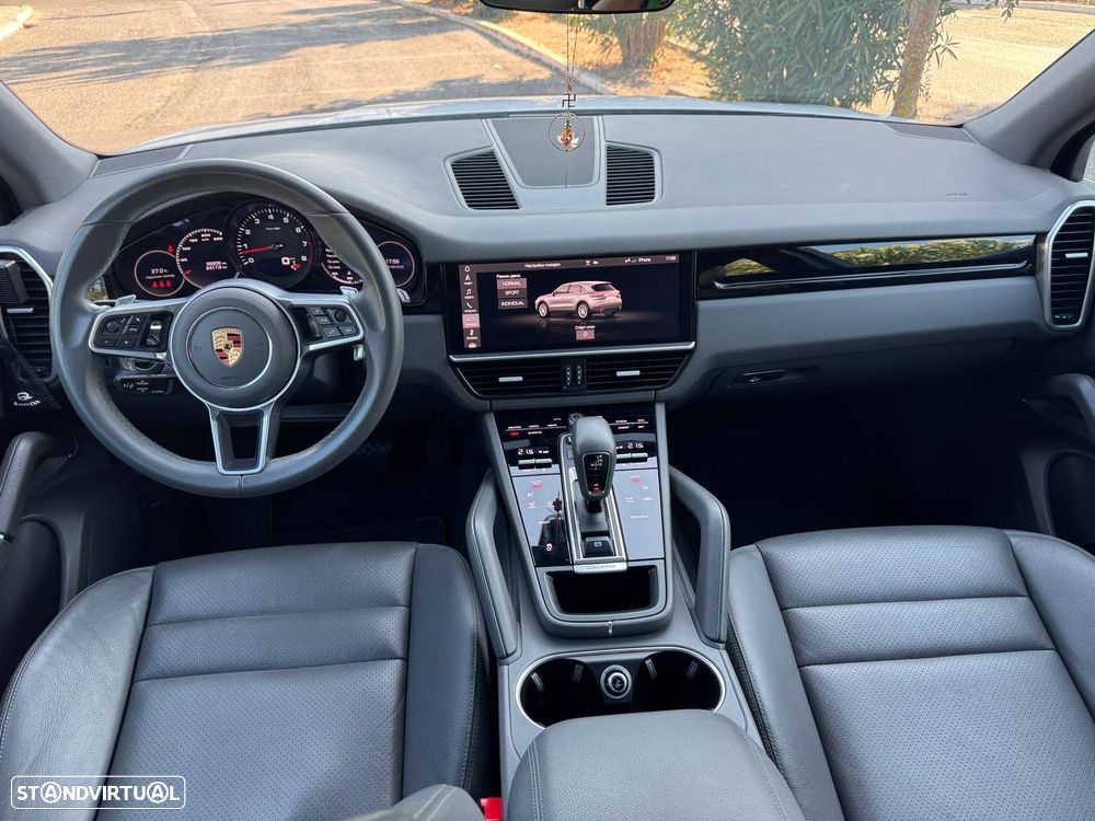 Porsche Cayenne Tiptronic S - 9