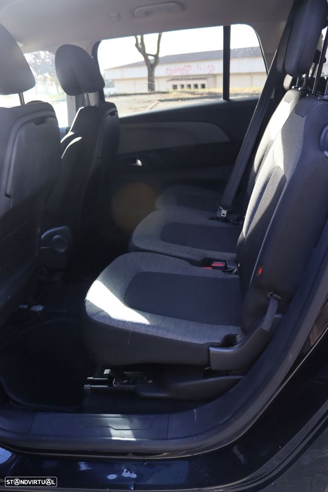 Citroën Grand C4 Spacetourer - 21