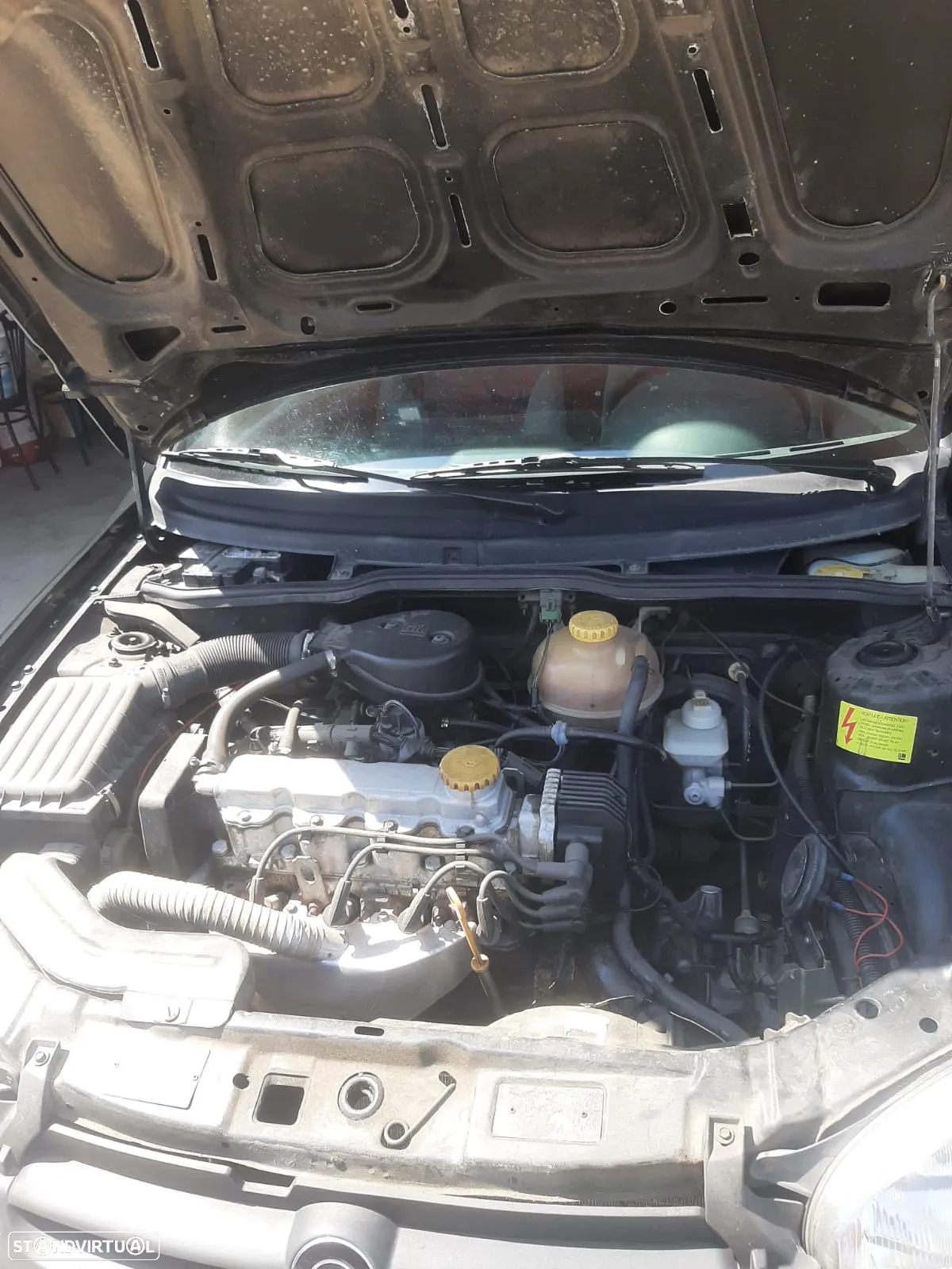 Opel Corsa 1.2 Joy - 10