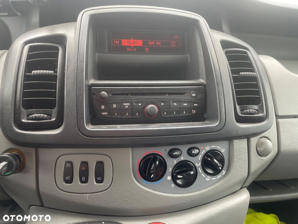 Renault Trafic - 4