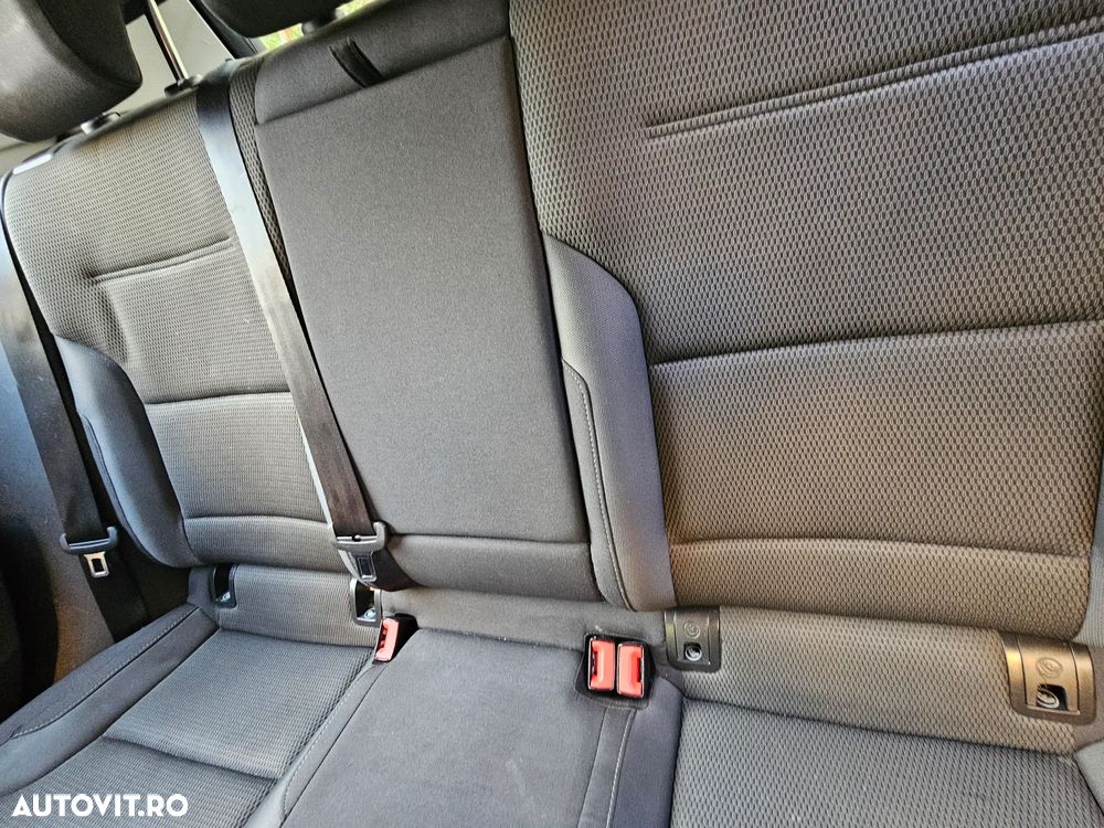 Volkswagen Golf 1.0 TSI Comfortline - 37