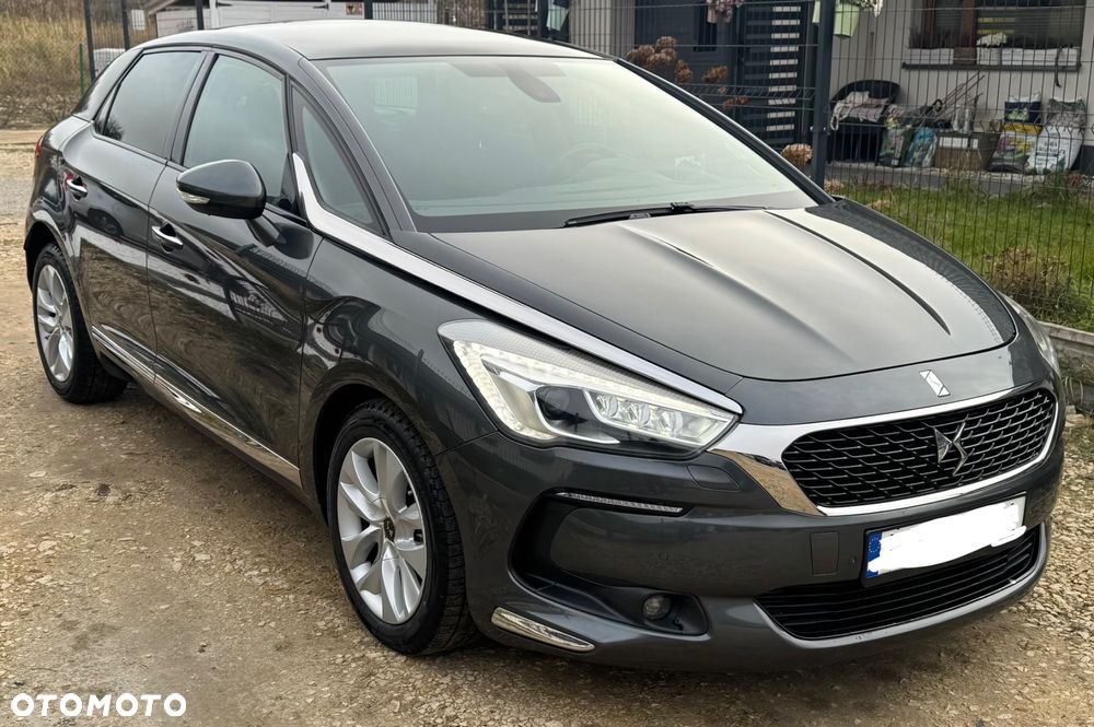 DS Automobiles DS 5 - 5