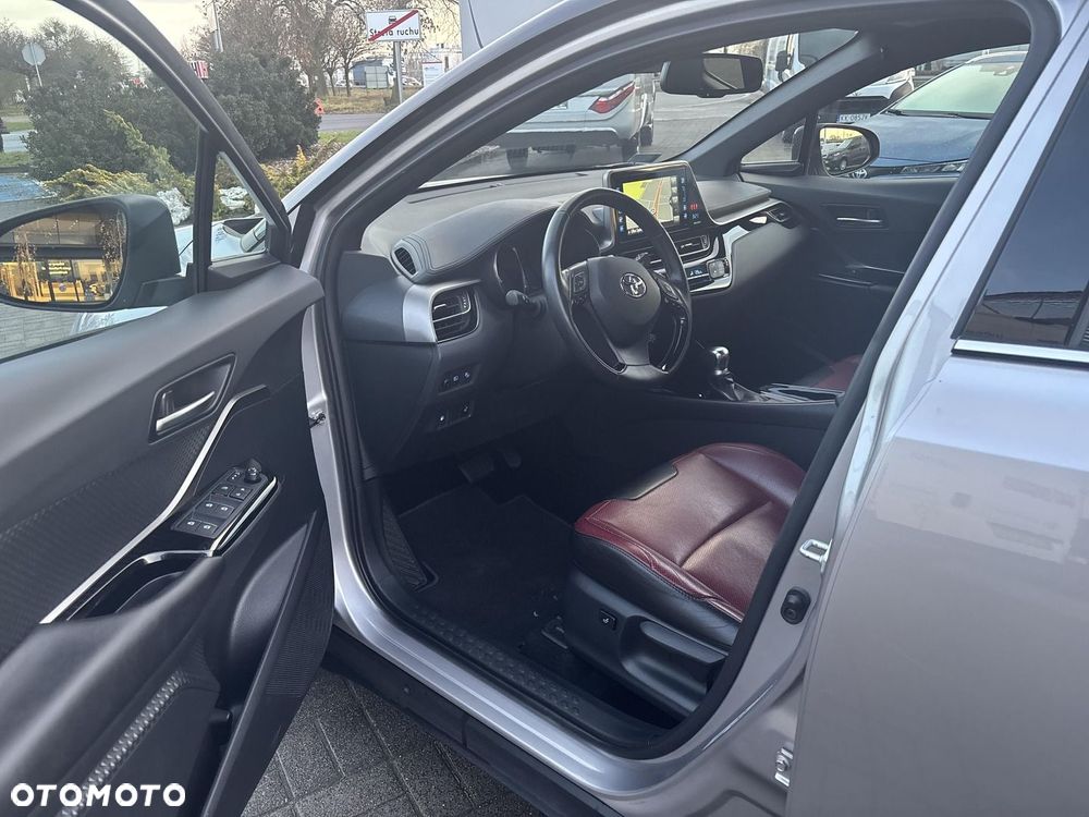 Toyota C-HR 1.8 Hybrid Prestige - 17