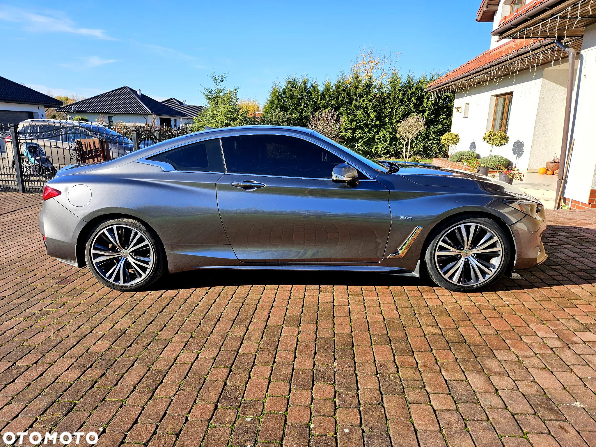 Infiniti Q60 Q60S 3.0t Coupe AWD Sport Tech - 25