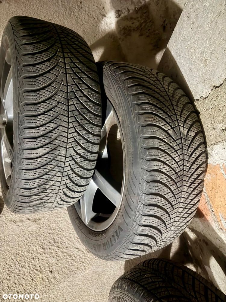 Ford 4 x 205/55 r16 opony wielosezonowe - 6