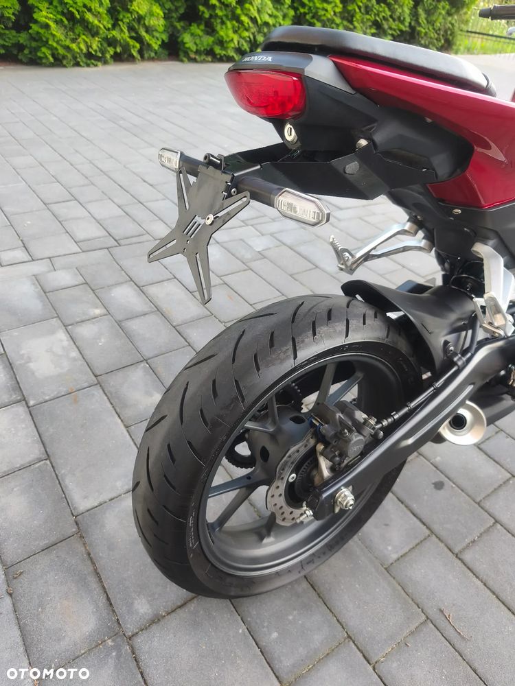 Honda CB - 4