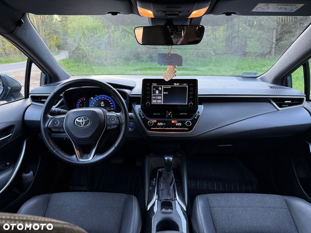 Toyota Corolla 2.0 Hybrid Comfort - 8