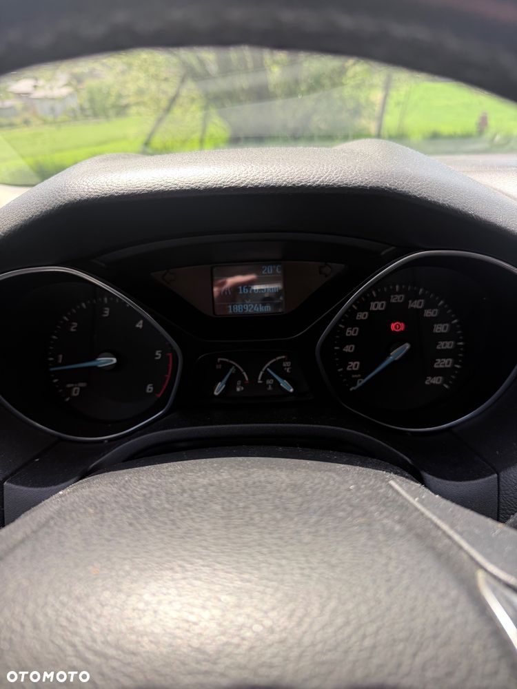 Ford Focus 1.6 TDCi DPF Start-Stopp-System Ambiente - 18