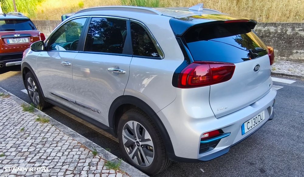 Kia e-Niro 64kWh - 7