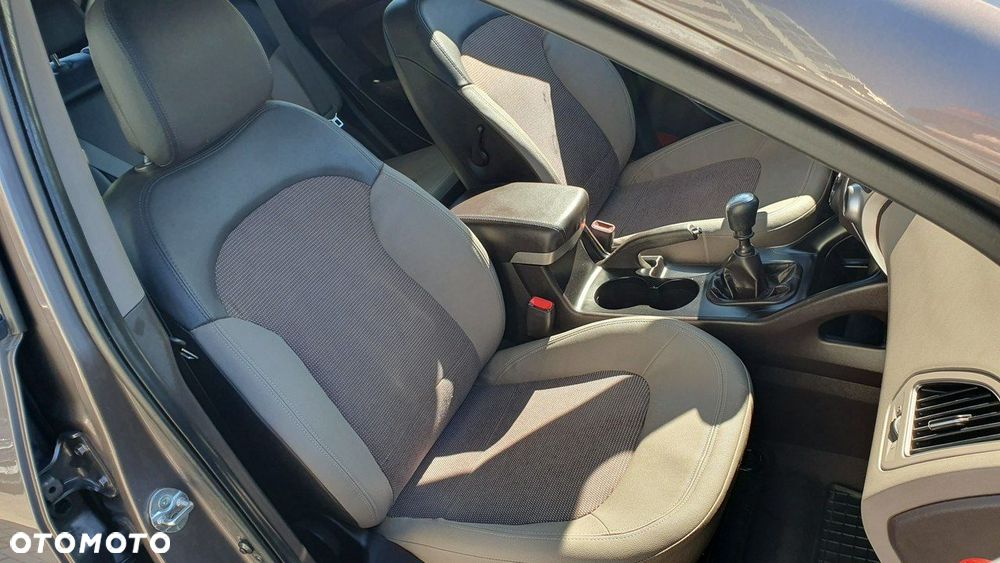 Hyundai ix35 1.6 GDI Classic 2WD - 13