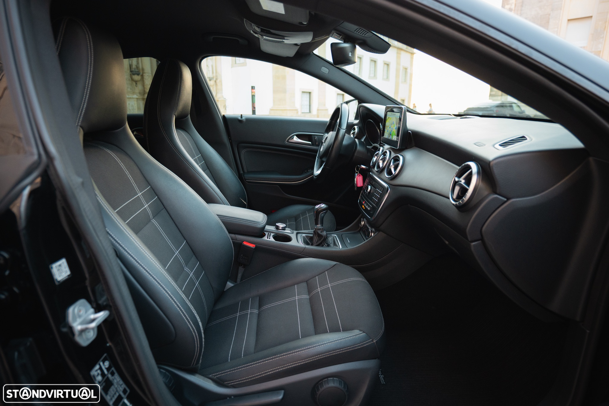 Mercedes-Benz CLA 200 d Shooting Brake Urban - 39