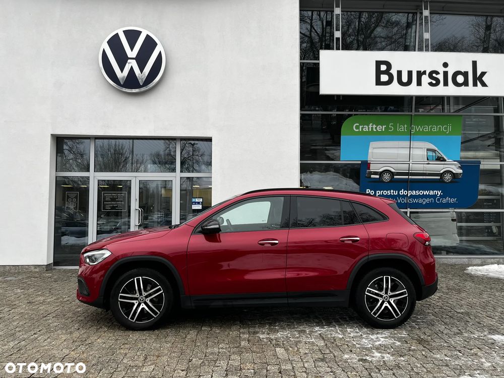 Mercedes-Benz GLA 250 4-Matic - 4