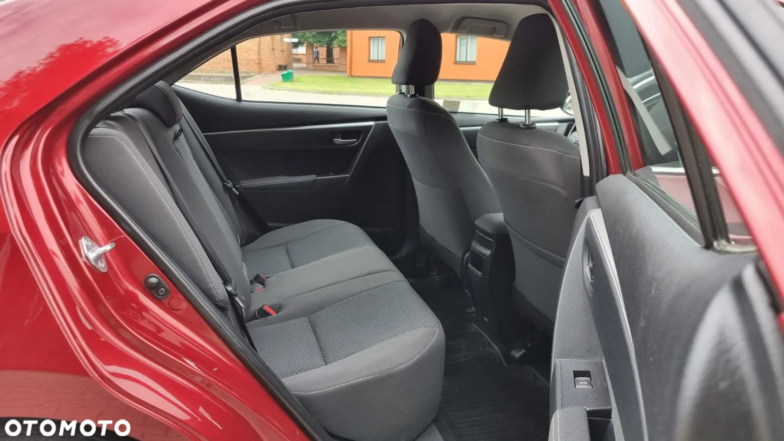 Toyota Corolla 1.6 Comfort - 5
