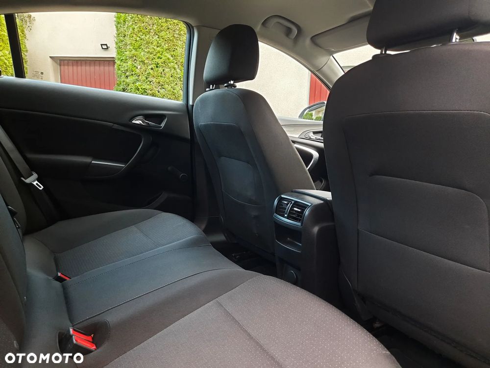 Opel Insignia 1.8 Edition - 28